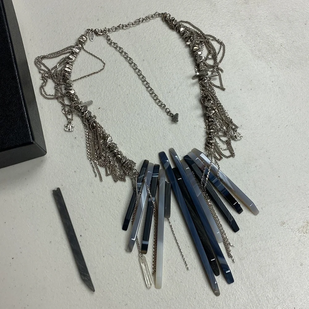 Chanel Necklace - Picture 2 of 4